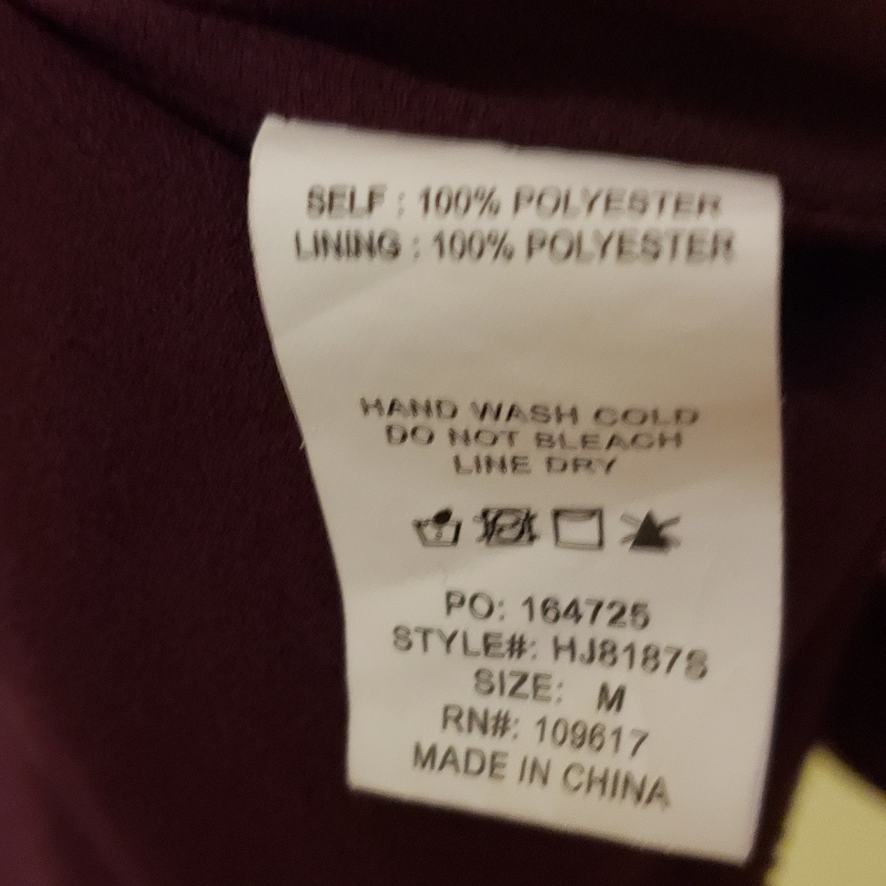 ❌SOLD❌Purple Cropped Blazer - Picture 4 of 5